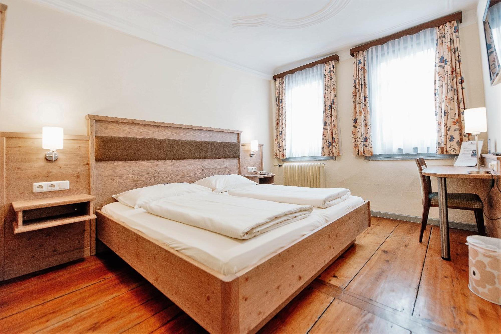 Loewen Hotel & Restaurant Marktbreit Kültér fotó